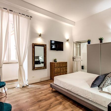 Monti Quiet And Spacious Apartment ローマ エクステリア 写真